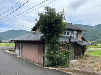 [Hatomark Site] 4SK Used Detached House in Oaza Gochoda, Shiota-cho, Ureshino-shi, Saga Prefecture — Image 2, Ureshino, Saga
