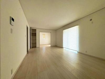 [Hatomark Site] Used detached house in Shimada City, Mukaiya Motomachi, Shizuoka Prefecture, 5LDK Used detached house — Image 3, Shimada, Shizuoka