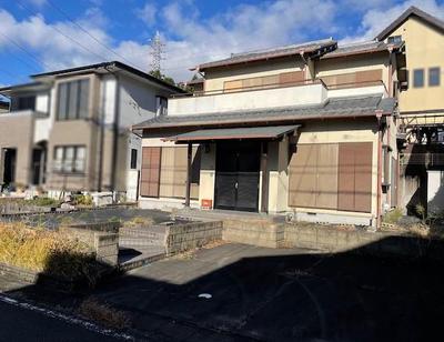 Spacious 4LDK House in Hatsuma, Kakegawa - 205sqm Plot — Image 1, Kakegawa, Shizuoka