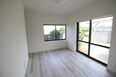 Renovated 3SLDK House in Marugame City with Mountain Views — Image 4, Marugame, Kagawa