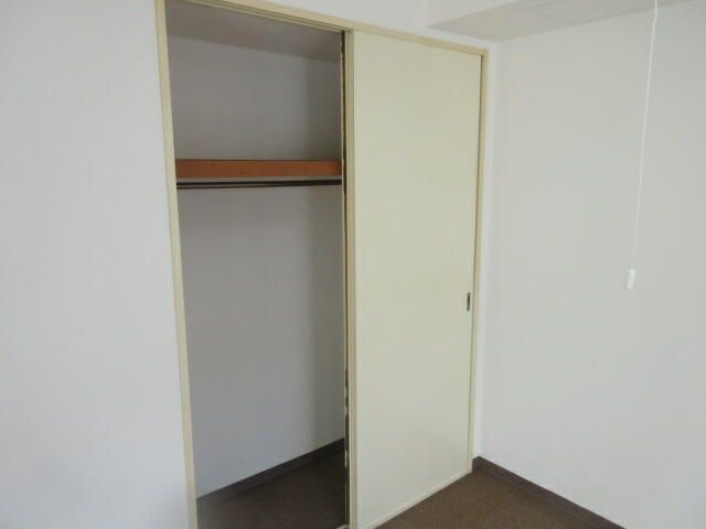 1K Apartment for Rent in Toyohira Ward, Sapporo - Thumbnail 3