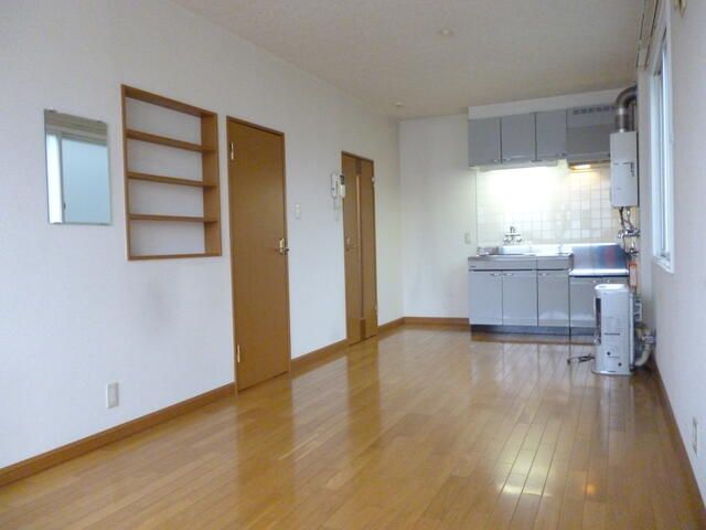 Sapporo Atsubetsu 1R Apartment with Free Wi-Fi, Pet-Friendly, Near Station - Thumbnail 4