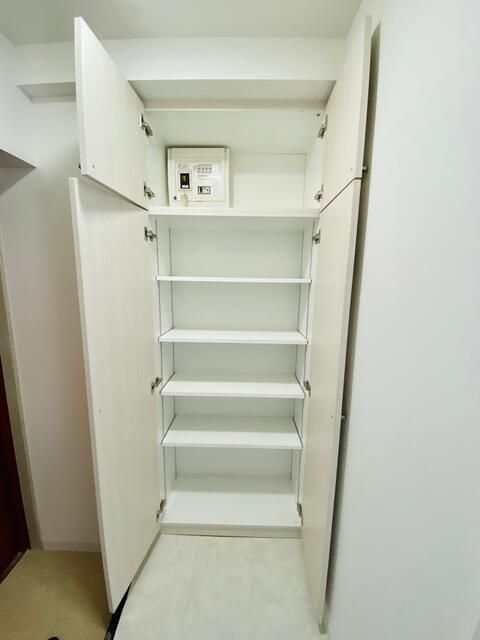 Renovated 1K Apartment for Rent near Higashikuyakushomae Station, Sapporo - Thumbnail 2