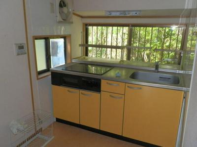 Traditional House in Shiori-cho, Yokosuka - Investment Opportunity — Kitchen, Yokosuka, Kanagawa