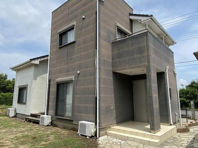 Spacious 4SLDK House with Skeleton Staircase in Togane — Image 3, Togane, Chiba