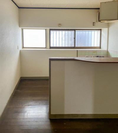 Spacious 4LDK House with High Ceilings in Koya, Wakayama — Image 2, Kinokawa, Wakayama