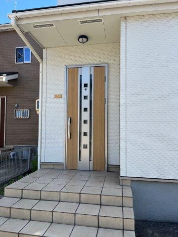 Spacious 4LDK House in Oharu-cho with Garden and Parking — Image 1, Oji, Aichi