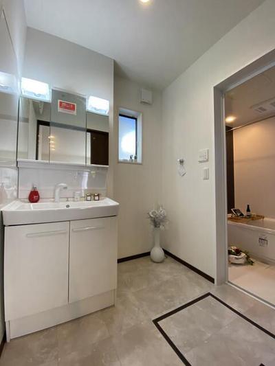 New 4LDK House in Raisei, Tonami - All-Electric Modern Home — Image 1, Tonami, Toyama