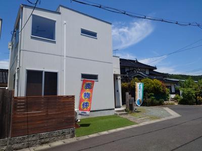 Modern 3LDK House Near Katsumada Station, Shoo-cho — Image 1, Katsuo, Okayama