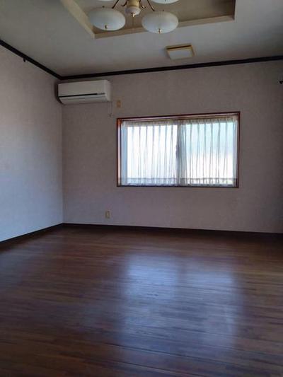 Spacious 5LDK House for Sale in Mikkaichi, Shobara — Image 4, Shobara, Hiroshima
