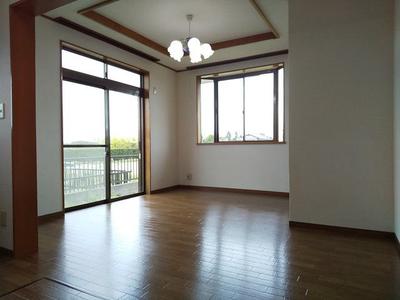 Spacious 4LDK House in Chosei Village, Chiba - 85sqm Living Space — Image 3, Chosei, Chiba