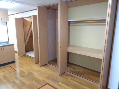 Renovated 2LDK Terrace House in Fujiidera - Investment Property — Image 3, Fujiidera, Osaka