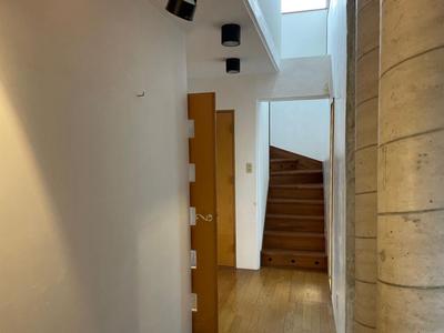 Three-Story 4LDK House in Kurihara, Onomichi - 165m² Modern Design — Image 2, Onomichi, Hiroshima