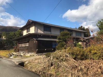 Spacious 7DK House with Large Garden in Shirataka, Yamagata — House, Shirataka, Yamagata