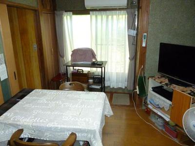 Traditional 6K House in Yawatahama City - Dual Building Property — Image 2, Yawatahama, Ehime