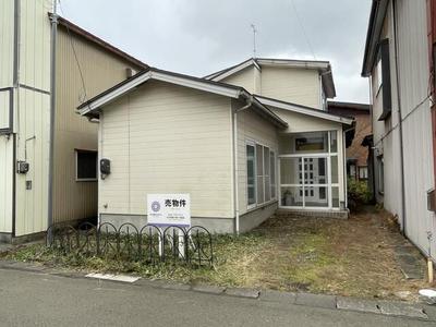 Spacious 5LK House for Sale in Kitaakita - Close to Takanosu Station — Image 1, Kitaakita, Akita