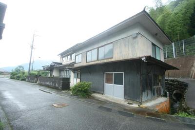 Traditional 7DK House in Shiso City - 907sqm Land — Image 1, Shiso, Hyogo