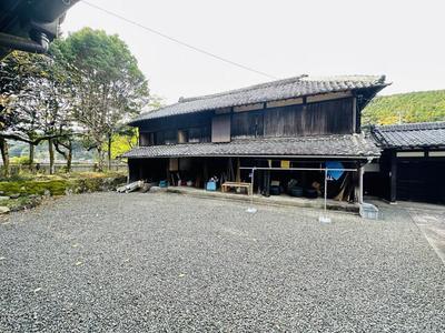 Spacious Single-Story Home in Shimada City with Large Garden — Image 1, Shimada, Shizuoka