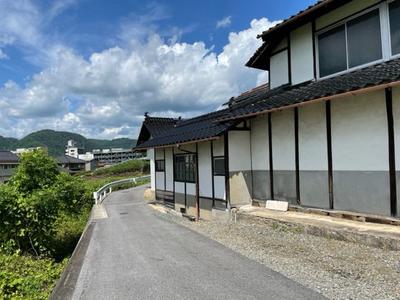 Historic 7DK House Near Miyoshi Station, Hiroshima Prefecture — Image 1, Miyoshi, Hiroshima