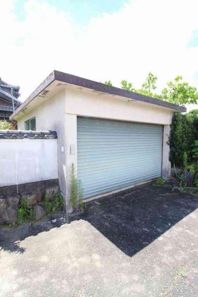 Spacious 7DK House in Kurume City with Large Land Plot — Land, Kurume, Fukuoka