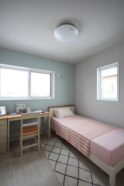 New 3LDK House with Solar Power in Hanamaki's Hoshigaoka Area — Image 2, Hanamaki, Iwate