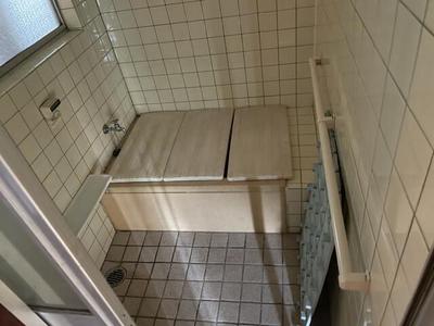 Traditional 8DK House in Fukumitsu, Nanto City - 176sqm Living Space — Image 3, Nanto, Toyama