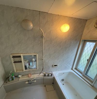 Spacious 4LDK House for Sale in Iga City, Mie Prefecture — Image 1, Iga, Mie