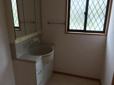 [Hatomark Site] 3LDK Used Detached House in Kami Shibutari-cho, Ashikaga City, Tochigi Prefecture — Image 4, Ashikaga, Tochigi