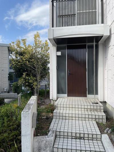Renovated 4DK House in Momogaoka, Komaki - 161sqm Plot with Parking — Image 1, Komaki, Aichi