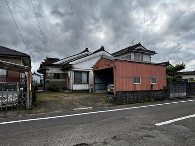 [Hatomark Site] 5LDK Used Detached House in Ichimanjocho, Miyakonojo City, Miyazaki Prefecture — Image 1, Miyakonojo, Miyazaki