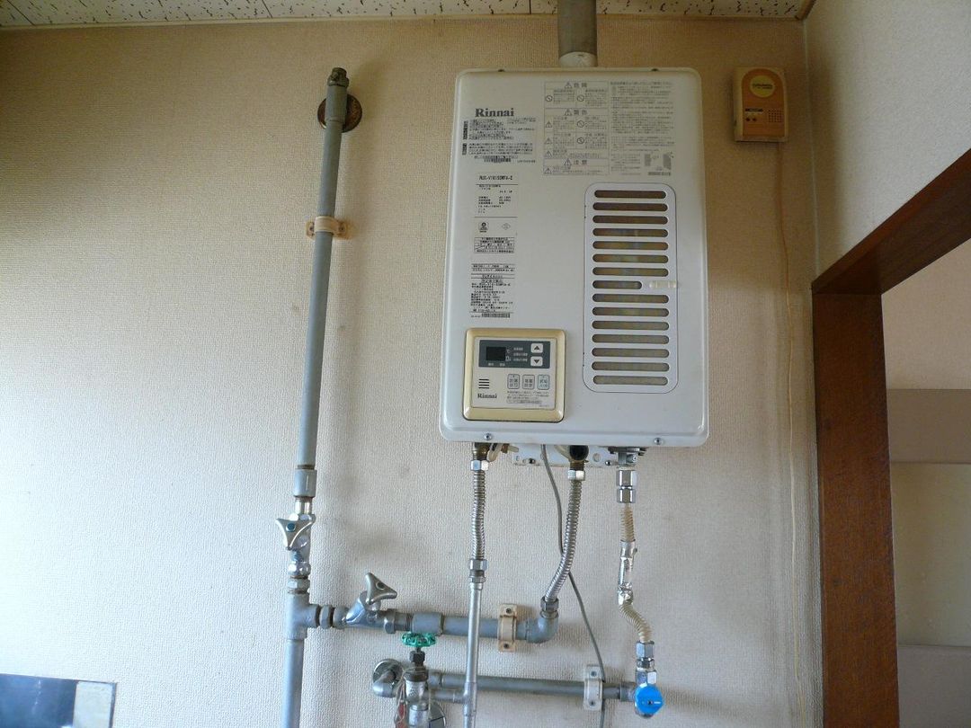 2DK Apartment for Rent in Asahikawa, Hokkaido - 48.6 sqm - Thumbnail 2