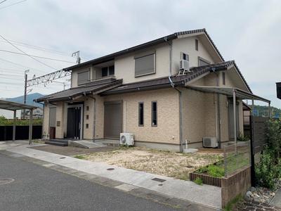 5LDK House Near Yu Station, Iwakuni - 146m² Living Space — Image 1, Iwakuni, Yamaguchi