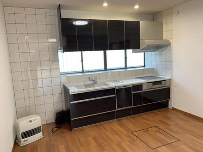 Spacious 4LDK House in Arao with Large Garden — Image 4, Arao, Kumamoto