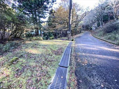 3SLDK Mountain Villa in Amagi Highlands, Izu City — Image 2, Izu, Shizuoka