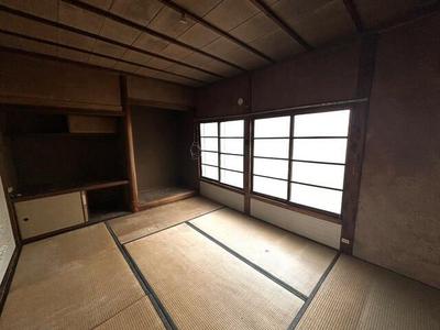 Affordable 3DK House in Yawatahama City - 70sqm Living Space — Image 3, Yawatahama, Ehime