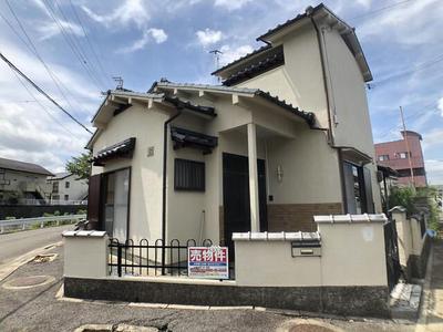 [Hatomark Site] 4DK Used Detached House in Higashikokubun, Kinokawa City, Wakayama Prefecture — Image 2, Kinokawa, Wakayama