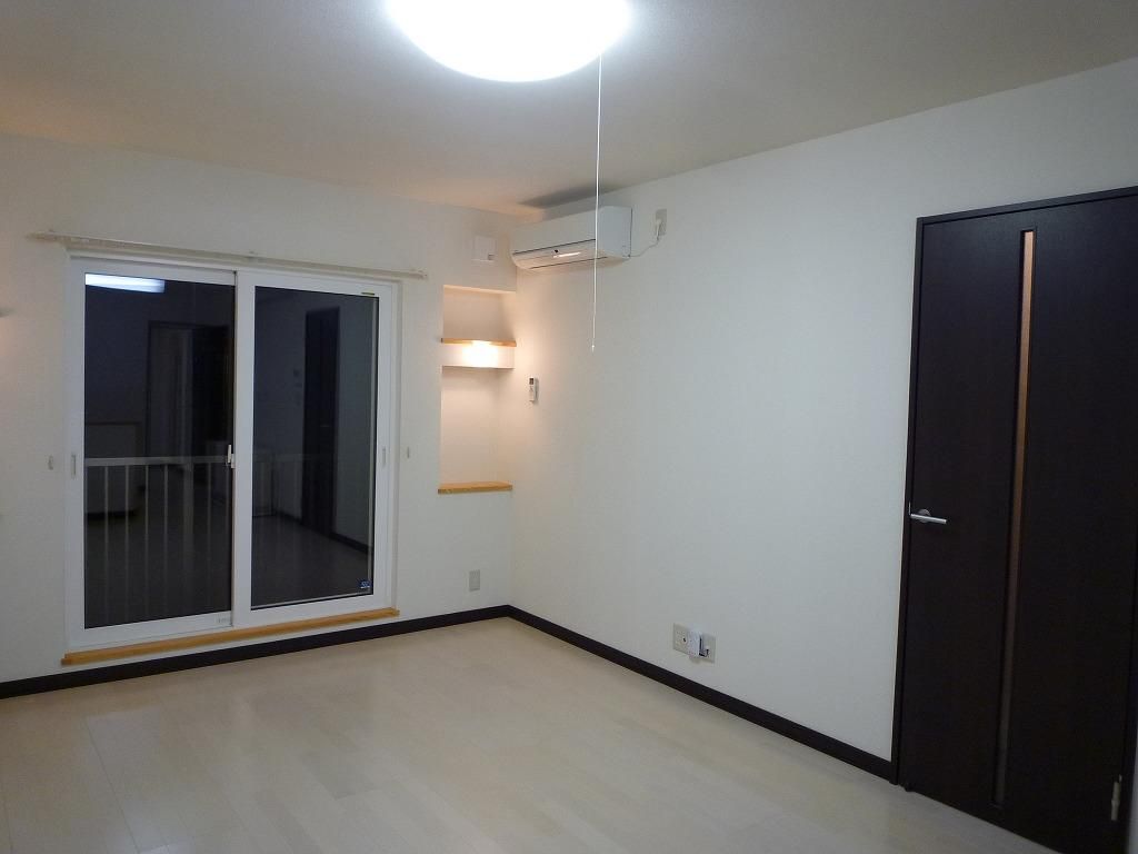 1LDK Apartment for Rent in Obihiro, Hokkaido - 47.87 sqm - Thumbnail 2