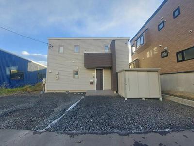 Modern 5LDK House in Shiroishi, Sapporo - 272m² Plot — Image 2, Shiroishi, Hokkaido