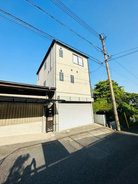 Stunning Kanmon Strait View House in Shimonoseki - Thumbnail 2