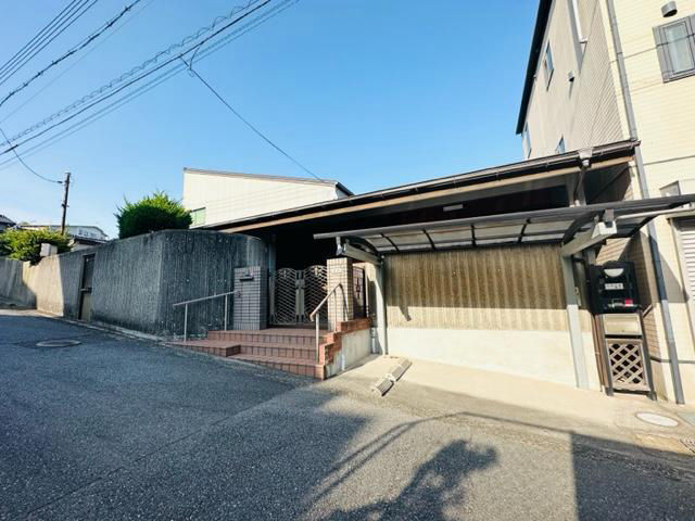 Stunning Kanmon Strait View House in Shimonoseki - Thumbnail 3