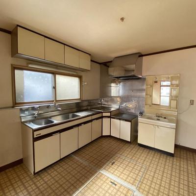 [Hatomark Site] 4LDK Used Detached House in Takasagocho 1-chome, Muroran, Hokkaido — Image 2, Muroran, Hokkaido