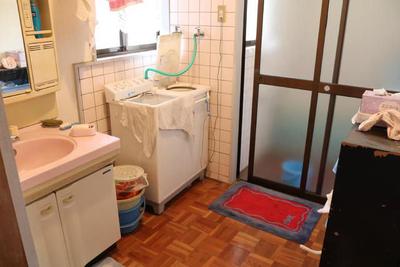 Spacious 5DK House Near Shin-Onomichi Station, Onomichi City — Image 2, Onomichi, Hiroshima