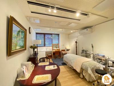 [Hatomark Site] Used house with store in Bunkyocho, Ube City, Yamaguchi Prefecture, 4SLDK, used detached house — Image 4, Ube, Yamaguchi