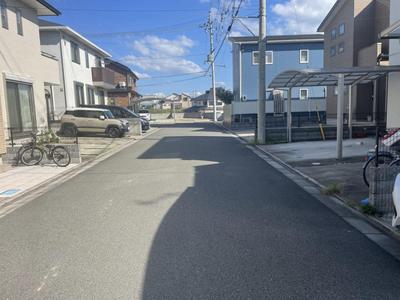 Solar-Powered 4LDK House in Iwade City, Wakayama — Image 2, Iwade, Wakayama