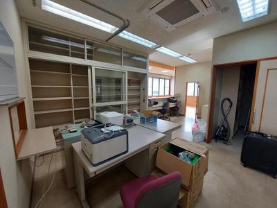 Spacious 5SLDK Former Clinic in Kobayashi City, Miyazaki — Image 2, Kobayashi, Miyazaki