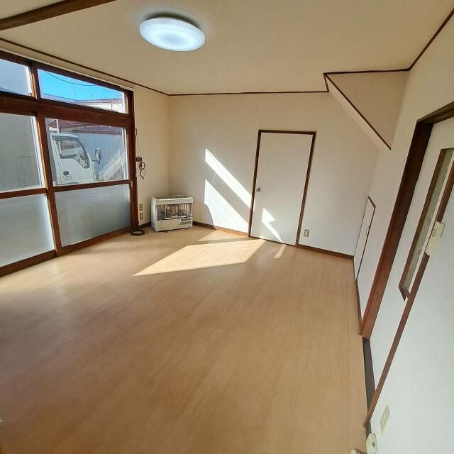 3LDK Detached House for Rent in Hidaka Town, Hokkaido - Thumbnail 3