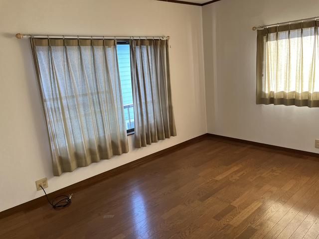 4LDK House for Sale in Kikugawa, Shizuoka - 7690000 Yen - Thumbnail 2