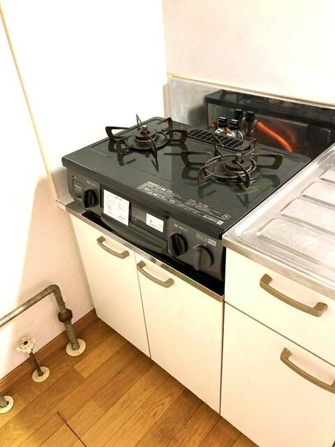 1LDK Apartment for Rent in Sapporo with Kerosene Heating - Thumbnail 2