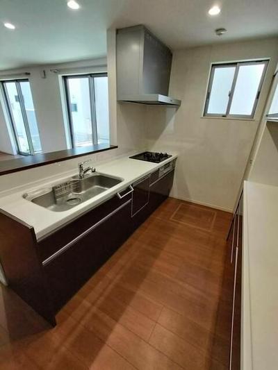 Modern 4LDK House in Owariasahi - Long-term Quality Housing Certified — Image 1, Owariasahi, Aichi