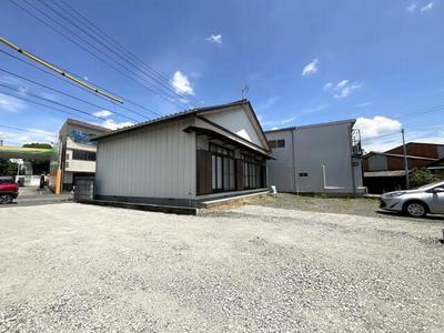 Traditional Single-Story House in Fujieda with Large Garden — Image 1, Fujieda, Shizuoka